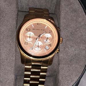 MK watch
